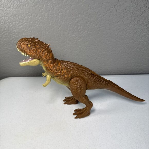 Jurassic World Wild Roar Ceratosaurus Dinosaur Action Figure, Chomp Attack+Sound - Picture 3 of 6